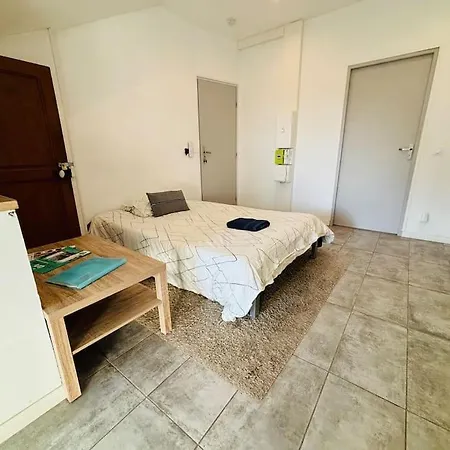 L'escale Abbevilloise By H2c *