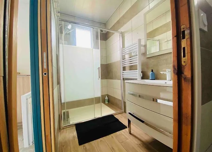 L'escale Abbevilloise By H2c *