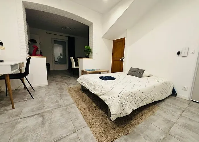 L'escale Abbevilloise By H2c * Abbeville